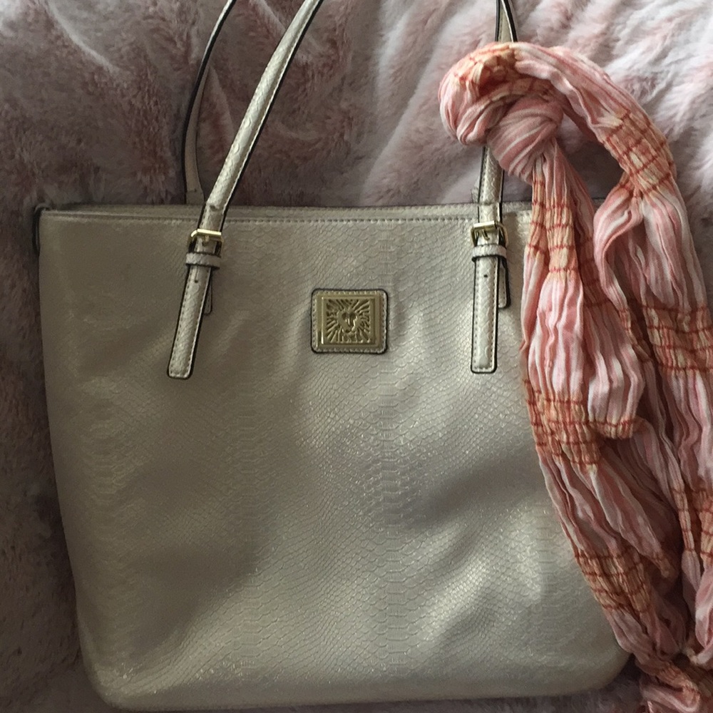 Anne Klein tote